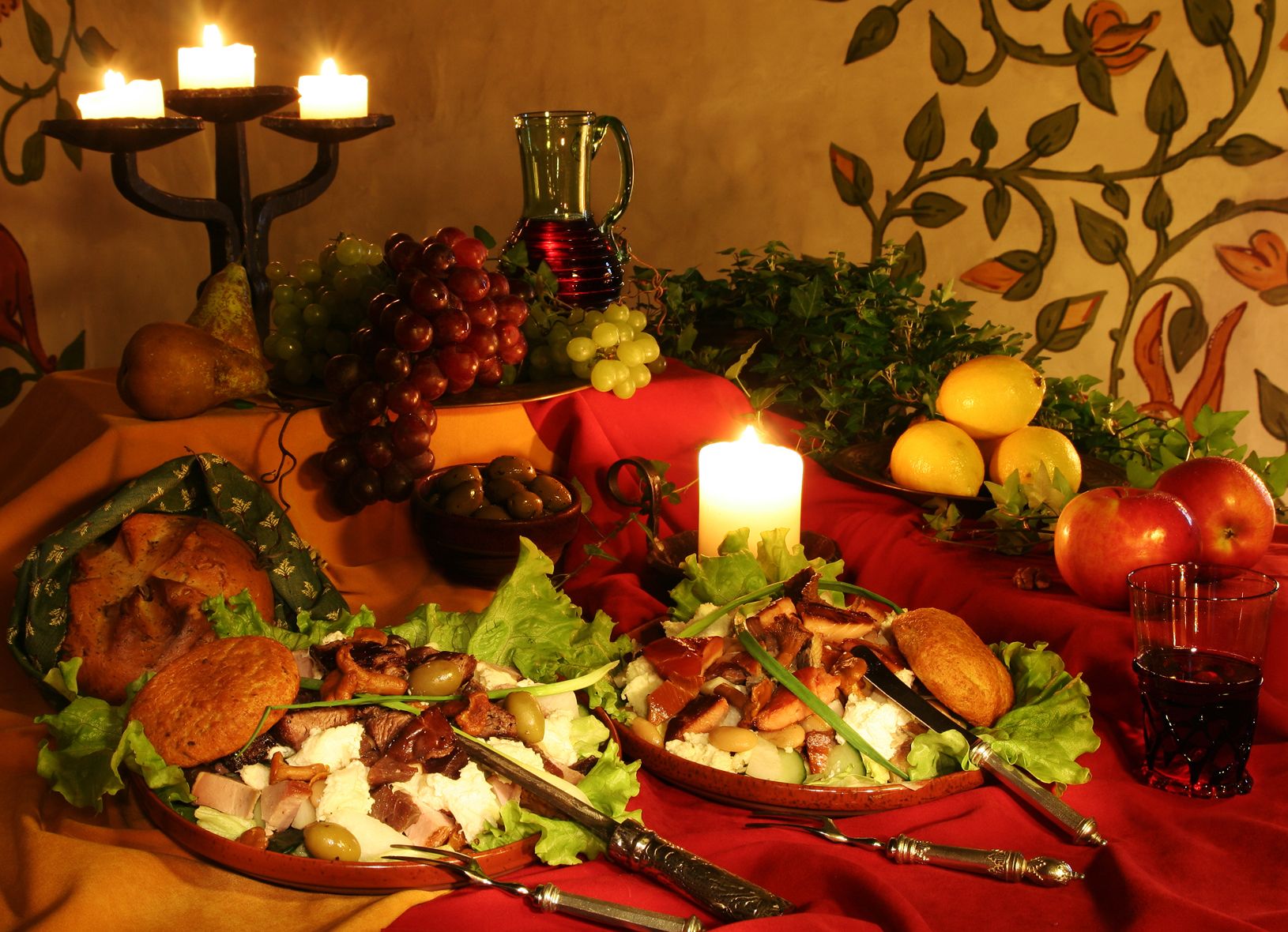 yule feast table