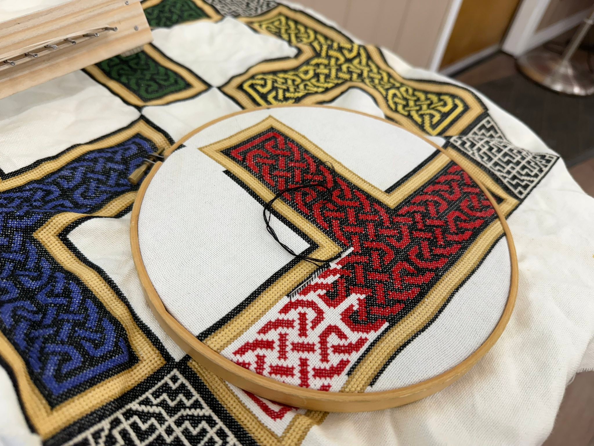 WARCrossStich1